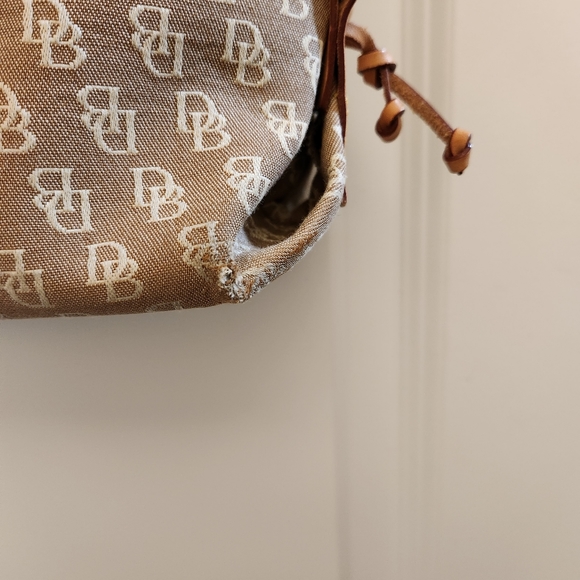 Dooney & Bourke Bag - Picture 6 of 8